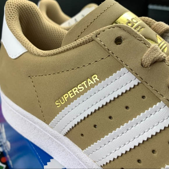 Adidas Superstar Desert Tan Sneakers Women’s Various Sizes - Picture 11 of 12